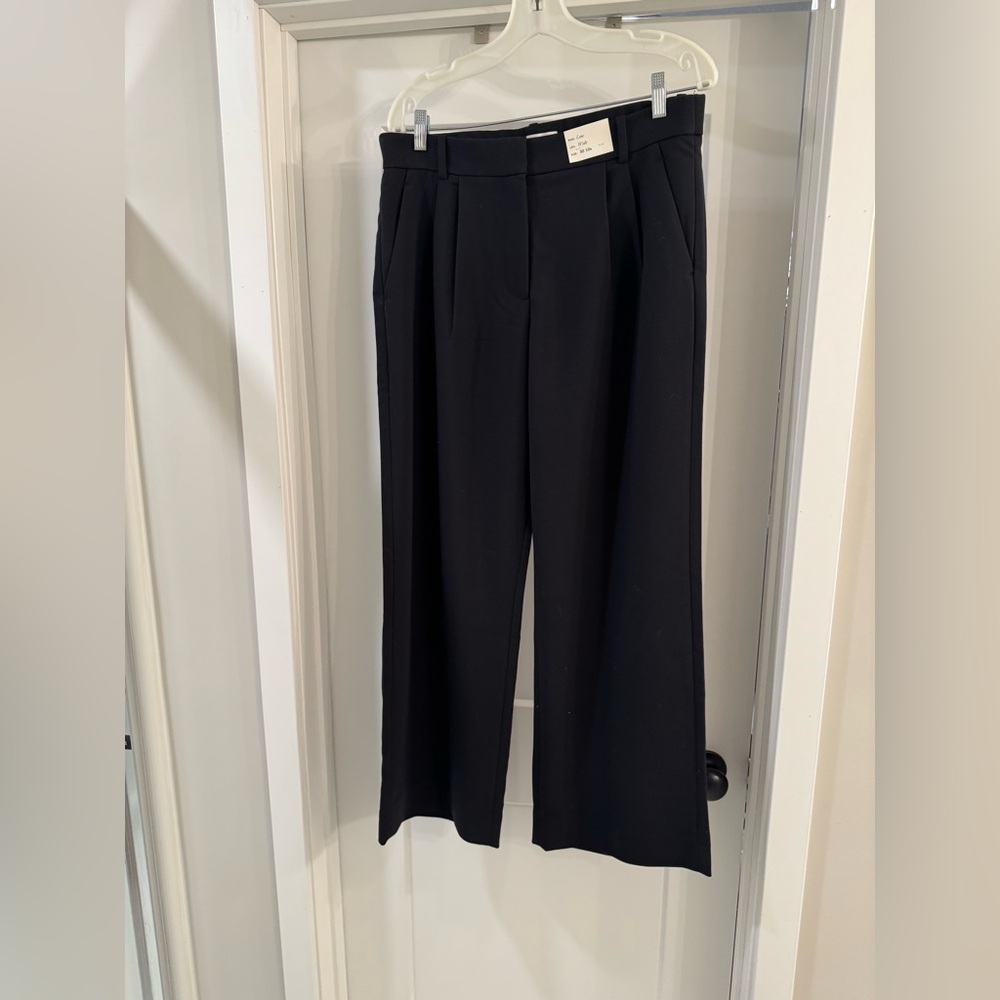 Women’s Low Rise, Wide Leg Trousers in a 30” Waist, Size 10R
